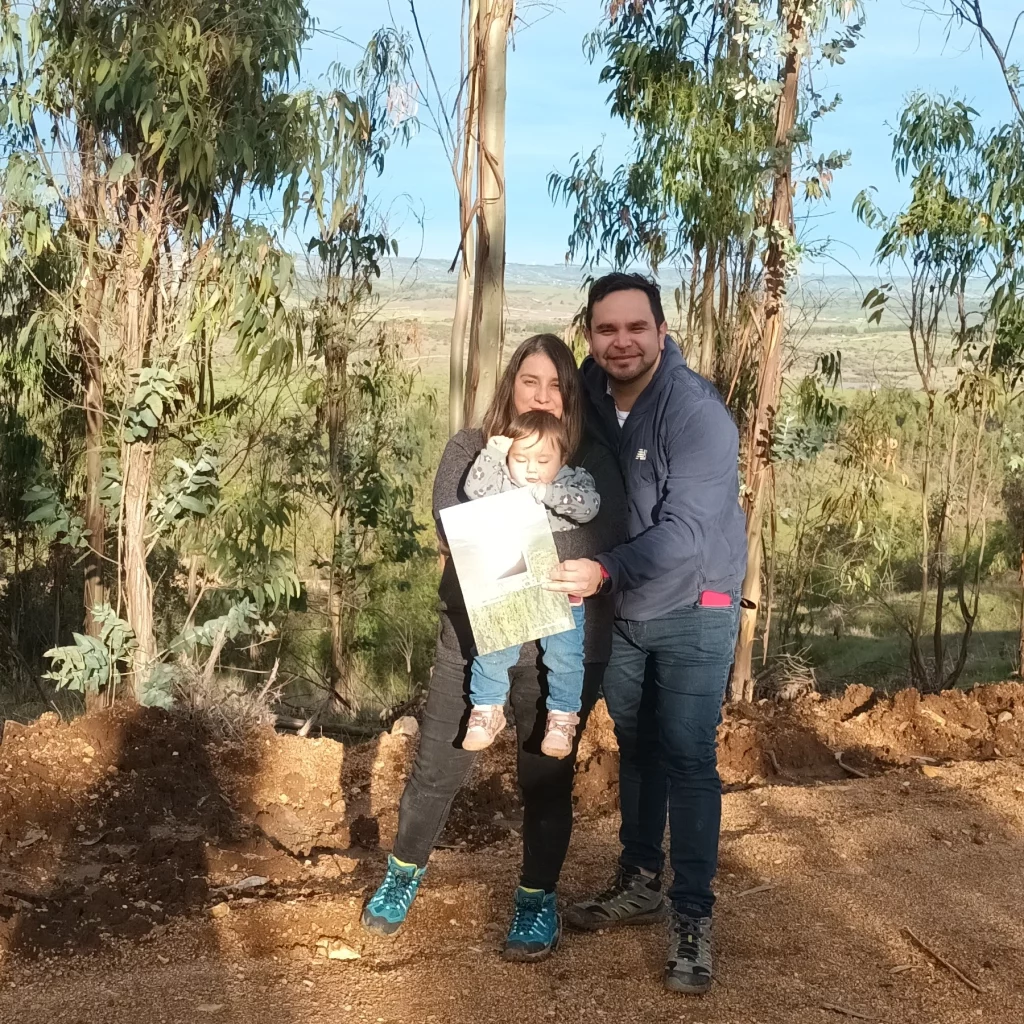 ÚNETE A NOSOTROS 11